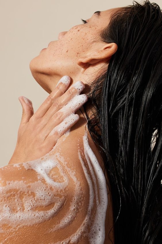 Lather Total Relax Body Wash on skin